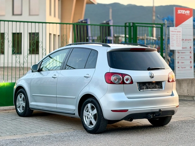 VW Golf Plus 1.6TDi~105hp~АВТОМАТ~170000км!!! - автомобили, коли, обяви за нови и употребявани 6
