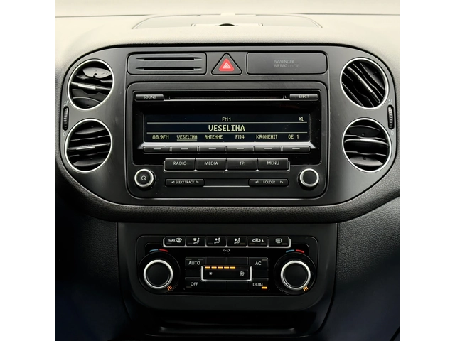 VW Golf Plus 1.6TDi FACELIFT - автомобили, коли, обяви за нови и употребявани 13