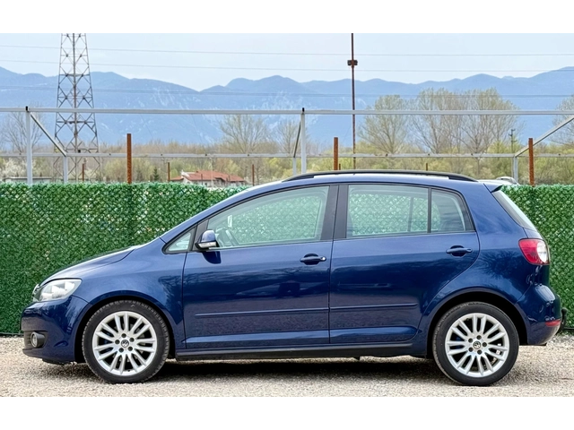 VW Golf Plus 1.6TDi FACELIFT - автомобили, коли, обяви за нови и употребявани 3