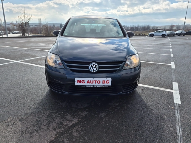 VW Golf Plus 1.9 TDI - автомобили, коли, обяви за нови и употребявани 1