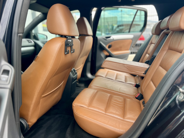 VW Golf R-LINE / 2.0TDI / СЕРВИЗНА ИСТОРИЯ / ОБСЛУЖЕН - автомобили, коли, обяви за нови и употребявани 11