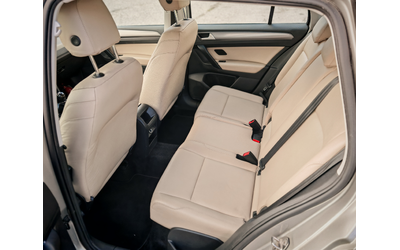 VW Golf Sportsvan НАВИ-КОЖА-ДИСТРОНИК - автомобили, коли, обяви за нови и употребявани 9