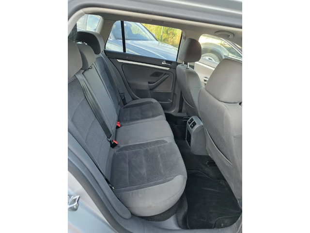 VW Golf Variant - автомобили, коли, обяви за нови и употребявани 6