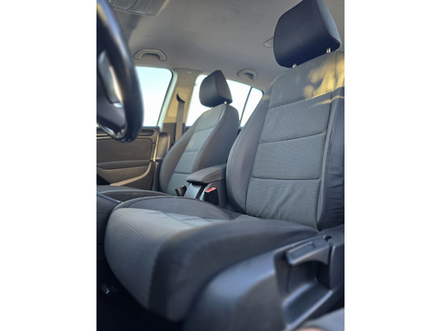 VW Golf VI 2.0TDI - автомобили, коли, обяви за нови и употребявани 7