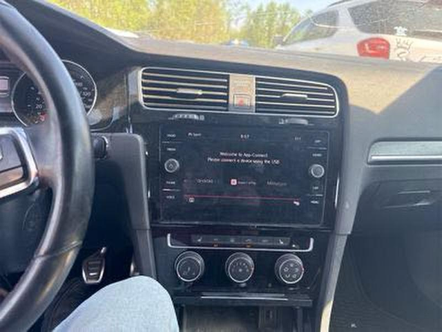 VW GTI 2.0L 4 FRONT WHEEL DRIVE - автомобили, коли, обяви за нови и употребявани 10