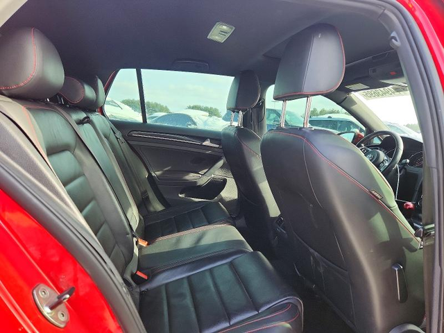 VW GTI 2 L 4 Front-wheel Drive - автомобили, коли, обяви за нови и употребявани 10