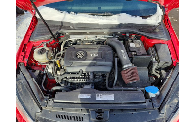 VW GTI 2 L 4 Front-wheel Drive - автомобили, коли, обяви за нови и употребявани 11