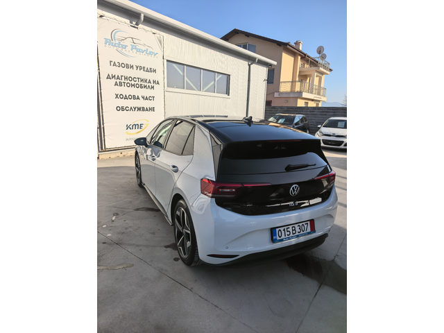 VW ID.3 1 st Plus PRO - автомобили, коли, обяви за нови и употребявани 4