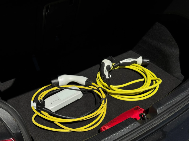 VW ID.3 150 kW* ПЪЛНА СЕРВИЗНА ИСТОРИЯ С ВАЛИДНА ГАРАНЦИЯ - автомобили, коли, обяви за нови и употребявани 5