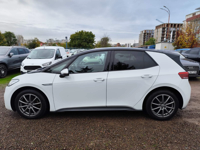 VW ID.3 Pro Performance - автомобили, коли, обяви за нови и употребявани 2