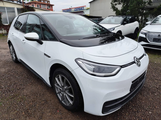 VW ID.3 Pro Performance - автомобили, коли, обяви за нови и употребявани 8