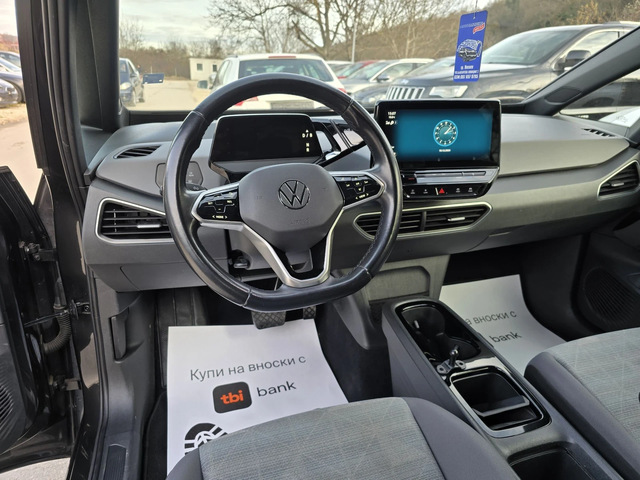 VW ID.3 PRO 62KWH Лизинг - автомобили, коли, обяви за нови и употребявани 11