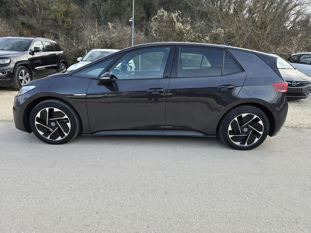 VW ID.3 PRO 62KWH Лизинг - автомобили, коли, обяви за нови и употребявани 1