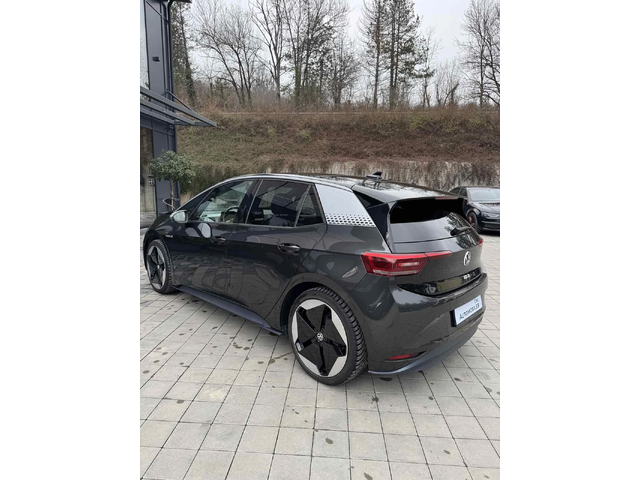VW ID.3 - автомобили, коли, обяви за нови и употребявани 4