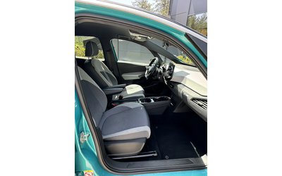 VW ID.3 - автомобили, коли, обяви за нови и употребявани 12