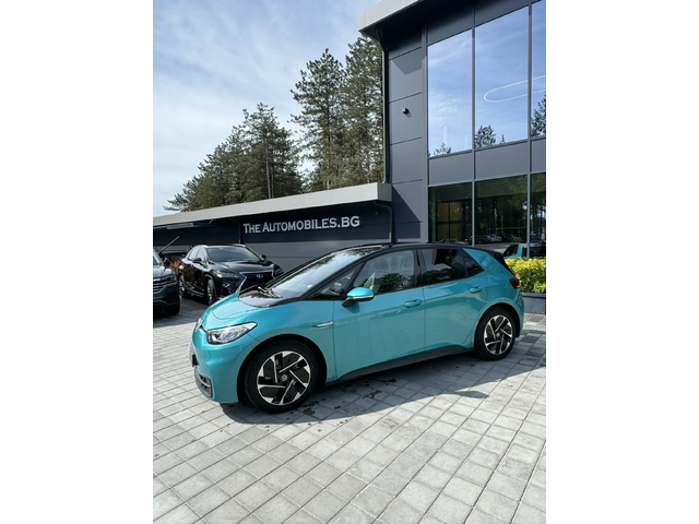 VW ID.3 - автомобили, коли, обяви за нови и употребявани 3