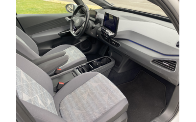 VW ID.3 Pro Performance 62 kWh (204 кс) - автомобили, коли, обяви за нови и употребявани 10