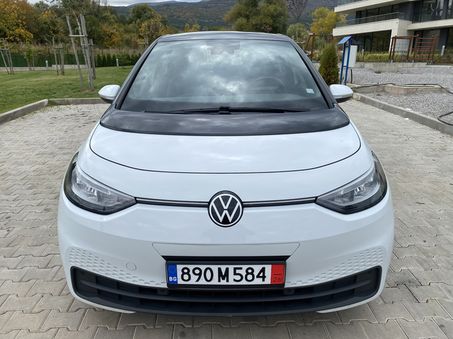 VW ID.3 Pro Performance 62 kWh (204 кс) - автомобили, коли, обяви за нови и употребявани 1