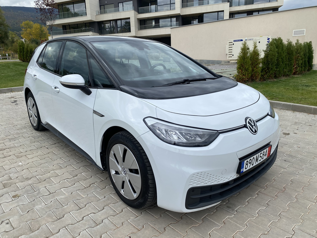 VW ID.3 Pro Performance 62 kWh (204 кс) - автомобили, коли, обяви за нови и употребявани 2