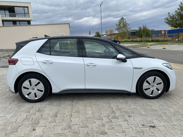 VW ID.3 Pro Performance 62 kWh (204 кс) - автомобили, коли, обяви за нови и употребявани 3