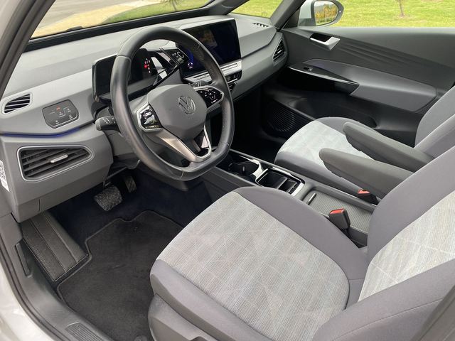 VW ID.3 Pro Performance 62 kWh (204 кс) - автомобили, коли, обяви за нови и употребявани 9