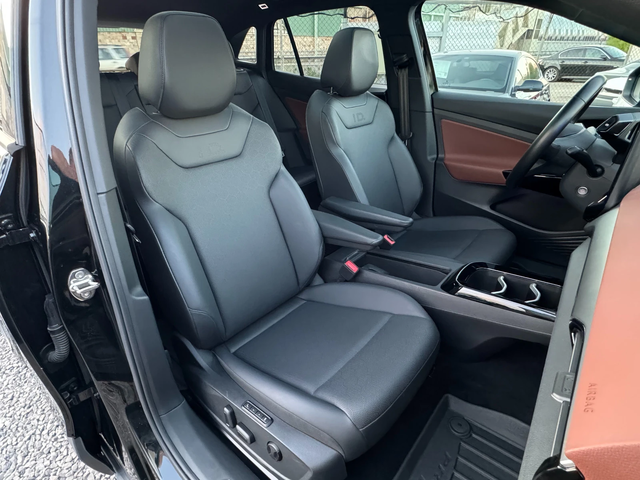 VW ID.4 gtx 4motion, 300к.с 82kWh батерия - автомобили, коли, обяви за нови и употребявани 9