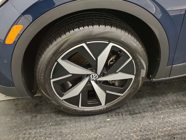 VW ID.4 PRO 4x4| ПАМЕТ| 360 КАМЕРИ| МЪРТВА ТОЧКА| 2 КЛЮЧА - автомобили, коли, обяви за нови и употребявани 7