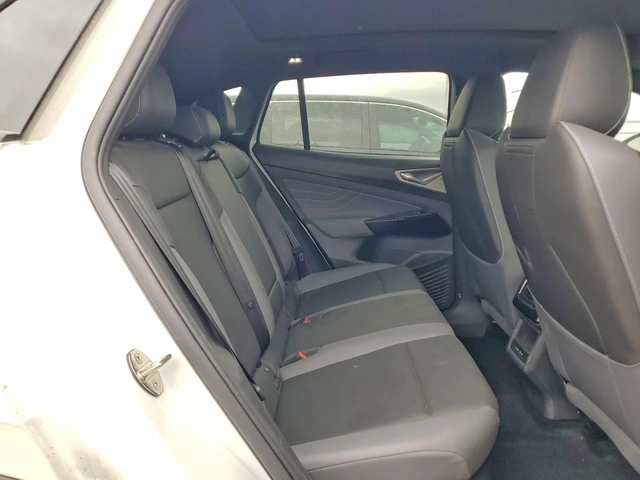 VW ID.4 S* RWD* СЕРВИЗНА ИСТОРИЯ - автомобили, коли, обяви за нови и употребявани 10