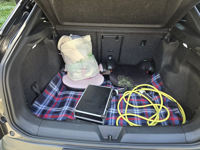 VW ID.4 GTX - автомобили, коли, обяви за нови и употребявани 11