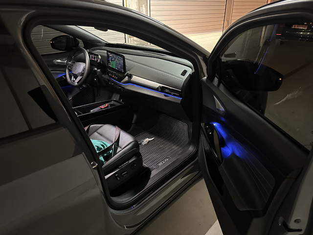 VW ID.4 PRO S.   82kw лизинг - автомобили, коли, обяви за нови и употребявани 4