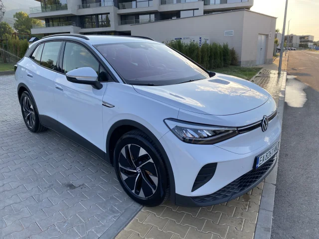 VW ID.4 SOH 93.18% - автомобили, коли, обяви за нови и употребявани 2