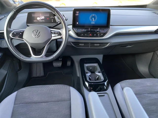 VW ID.4 SOH 93.18% - автомобили, коли, обяви за нови и употребявани 8