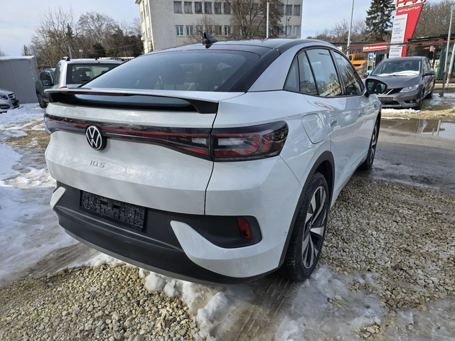 VW ID.5 PRO 150KW 82KWH  AUTOPARKIG Гаранция - автомобили, коли, обяви за нови и употребявани 4