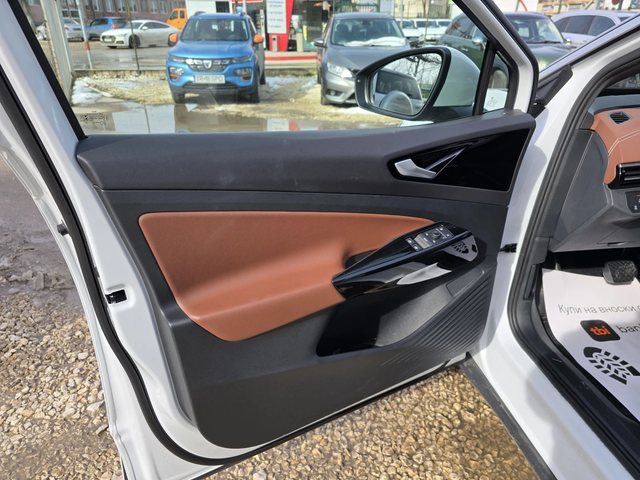 VW ID.5 PRO 150KW 82KWH  AUTOPARKIG Гаранция - автомобили, коли, обяви за нови и употребявани 9