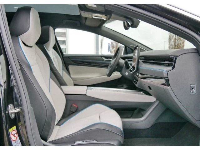 VW ID.7 Pro - автомобили, коли, обяви за нови и употребявани 3