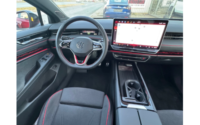 VW ID.7 GTX - автомобили, коли, обяви за нови и употребявани 9