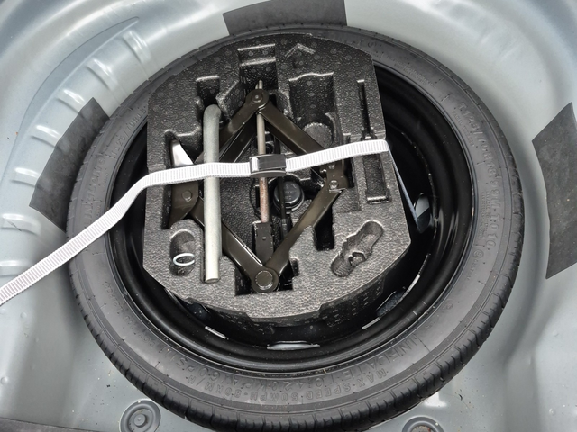 VW JETTA 1.5L 4cyl Front Wheel Drive - автомобили, коли, обяви за нови и употребявани 13