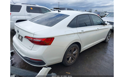 vw-jetta-1-5l-i-4-di-dohc-vvt-turbo-158hp-front-wheel-drive - 3