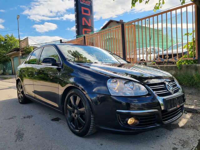 VW Jetta 2, 000 TDI EURO4 - автомобили, коли, обяви за нови и употребявани 0
