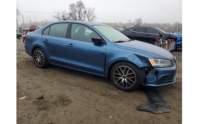 vw-jetta-2-l-4-front-wheel-drive - 4