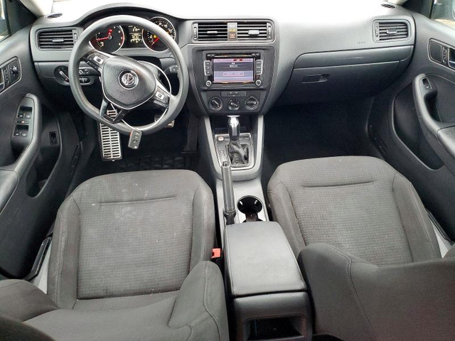 VW JETTA 2 L 4 Front-wheel Drive - автомобили, коли, обяви за нови и употребявани 8