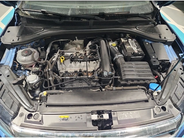 VW Jetta HIGHLINE - автомобили, коли, обяви за нови и употребявани 11