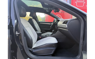 VW Jetta R-line* DISTR* LineAssist* М.Точка* CarPlay* ПОДГ* - автомобили, коли, обяви за нови и употребявани 14