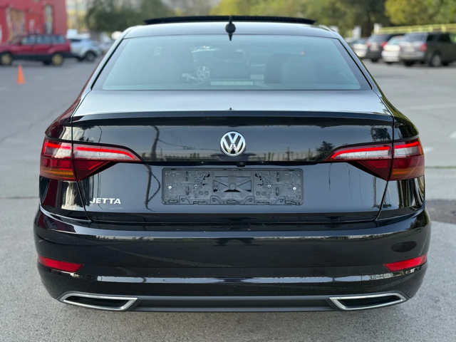 VW Jetta R-line* DISTR* LineAssist* М.Точка* CarPlay* ПОДГ* - автомобили, коли, обяви за нови и употребявани 2