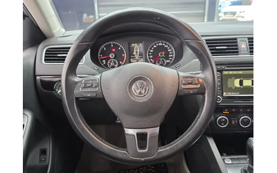 VW Jetta 2.0 TDI - автомобили, коли, обяви за нови и употребявани 13