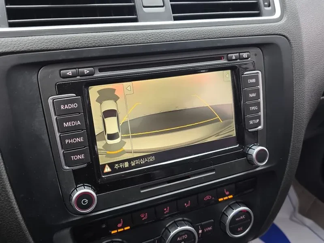 VW Jetta 2.0 TDI - автомобили, коли, обяви за нови и употребявани 15