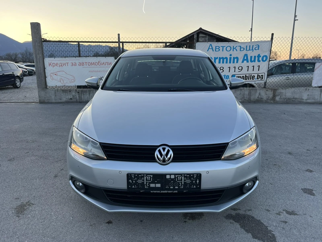 VW Jetta 1.2 TURBO 105кс 4 ЦИЛИНДЪРА EURO 5A КАТО НОВА - автомобили, коли, обяви за нови и употребявани 1