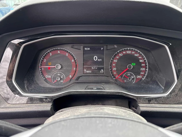 VW Jetta * Comfortline * ПОДГРЕВ* KEYLESS* - автомобили, коли, обяви за нови и употребявани 7