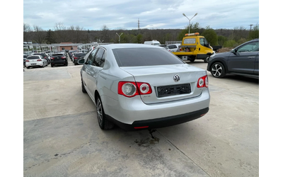 vw-jetta - 5