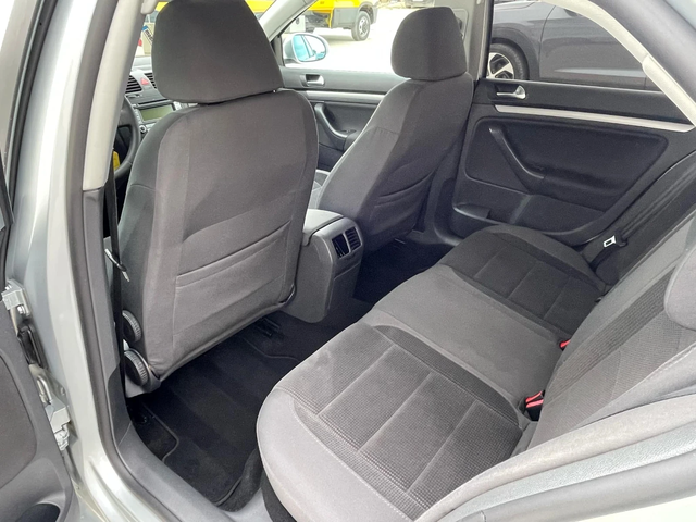 VW Jetta 1.9tdi 105k.c * Nova* UNIKAT* - автомобили, коли, обяви за нови и употребявани 7